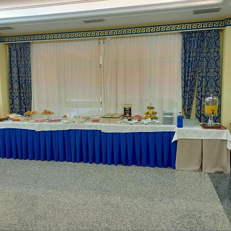 מלון טרוחיו Victoria מראה חיצוני תמונה